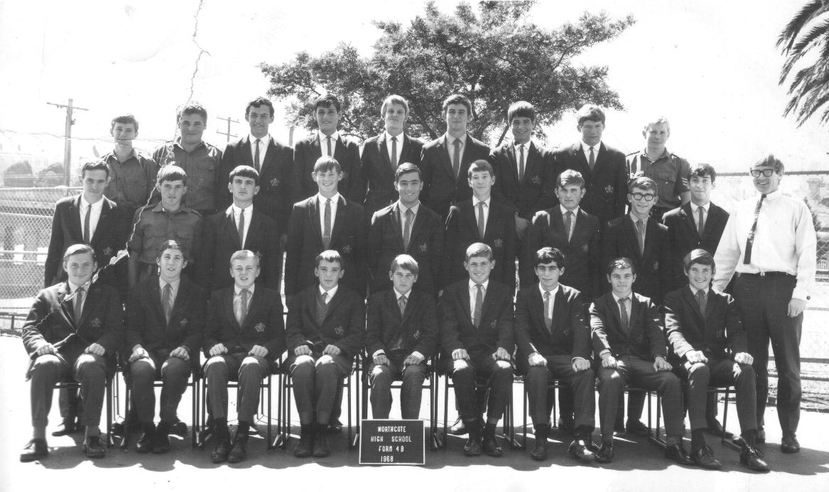 northcote_high_1968_old_b_and_w_scanned_photos.jpg