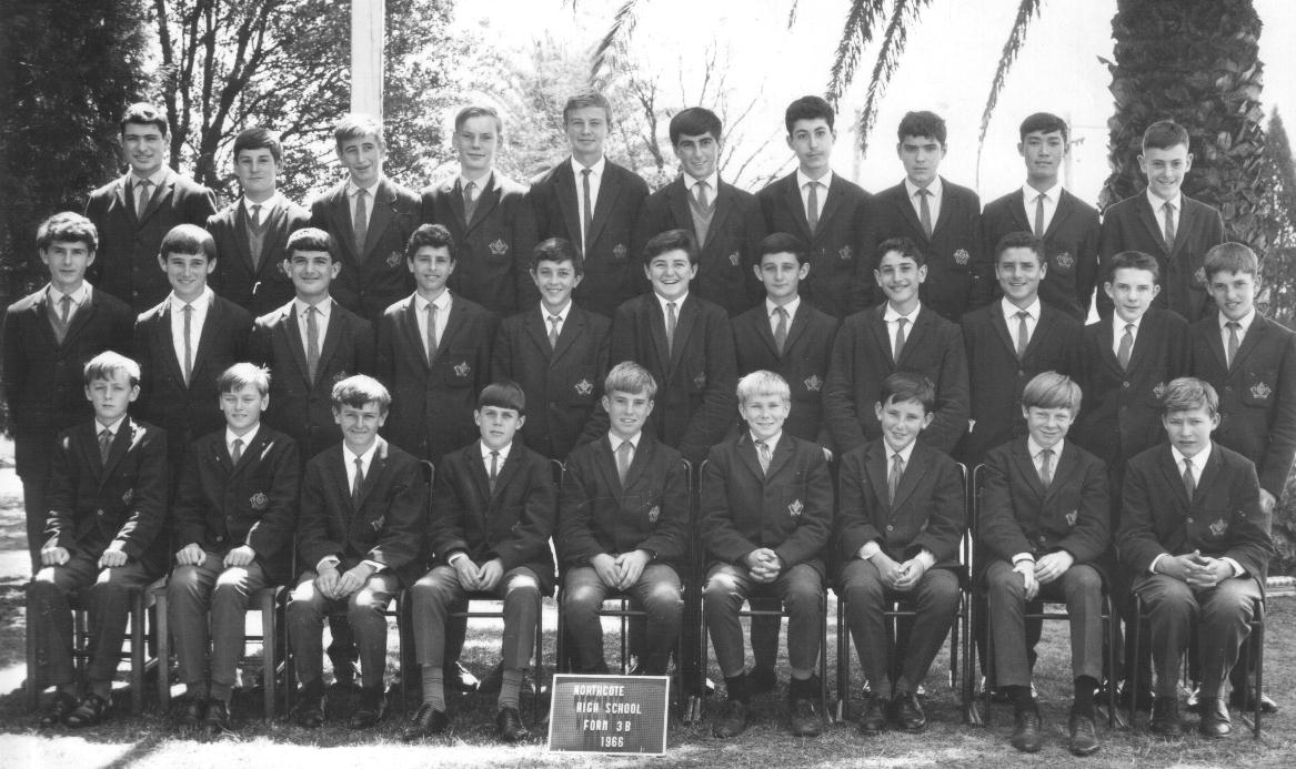 northcote_high_1966_old_b_and_w_scanned_photos.jpg